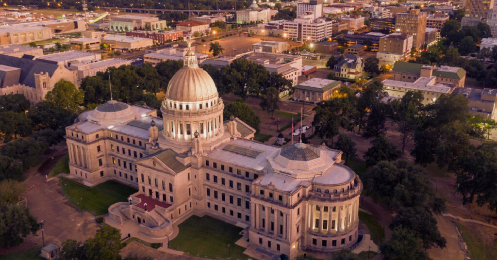 A Windfall for the Wealthy: A Distributional Analysis of Mississippi HB 1