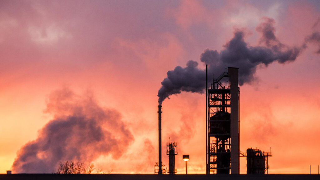 Opponents of Inflation Reduction Act Call for Continued Tax Avoidance by Large Manufacturers