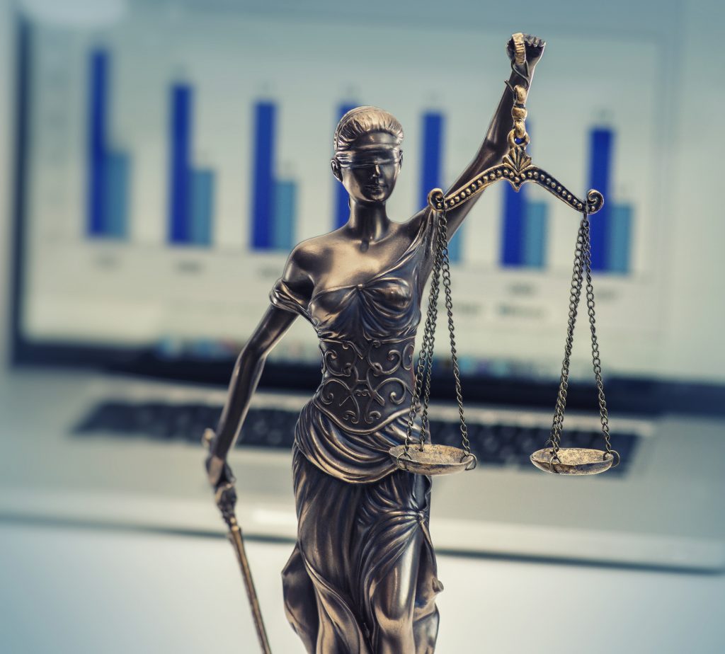 A Conservative Supermajority on the Supreme Court Could Be a Boon to Wealthy Tax Cheats
