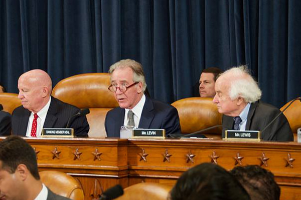 The Post-Midterms Tax Policy Outlook: Small Ball and Real Tax Reform Debate